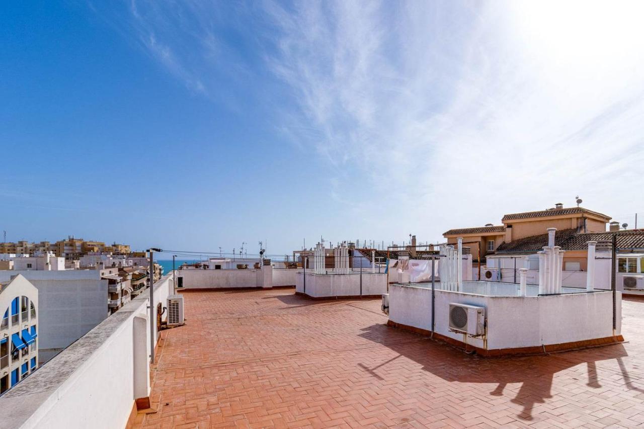 Cozy Appartment Torrevieja At Irina ภายนอก รูปภาพ