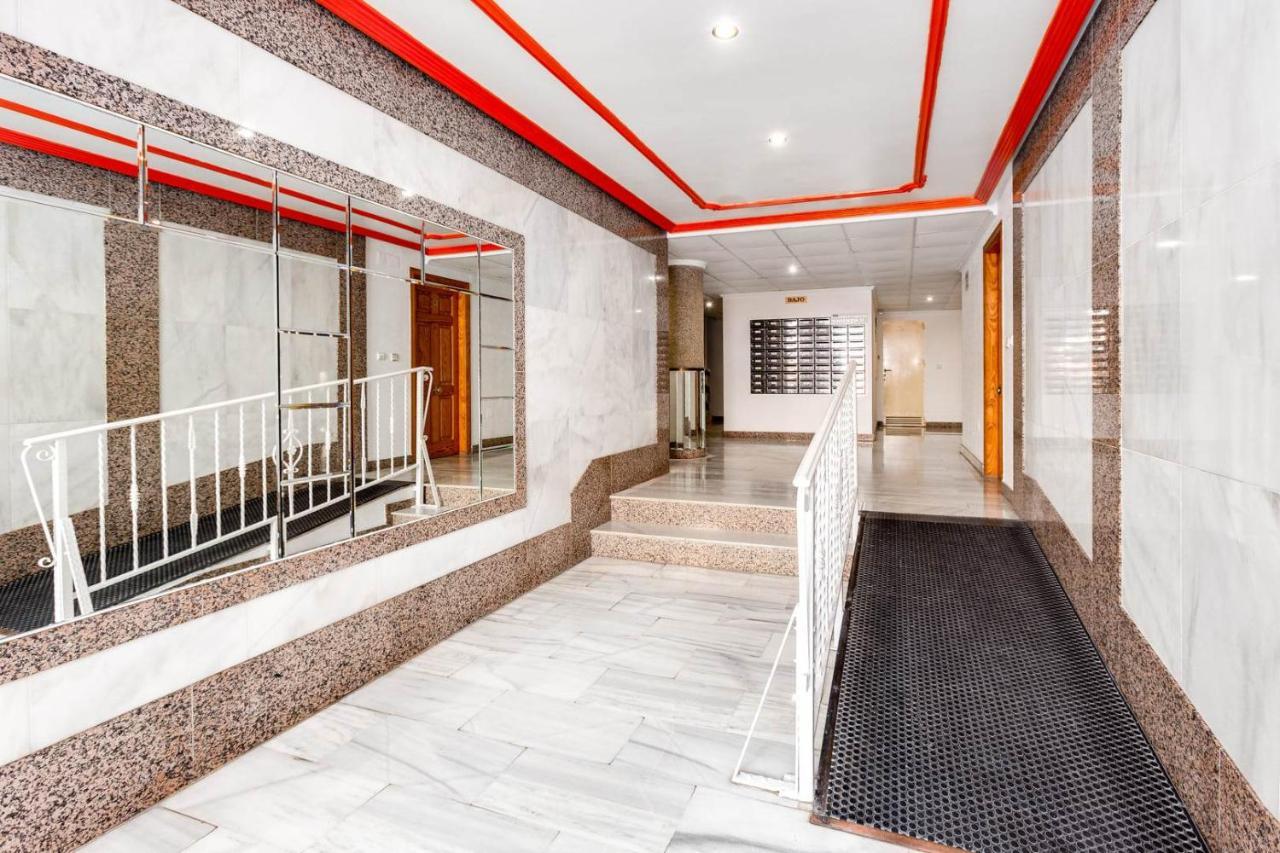 Cozy Appartment Torrevieja At Irina ภายนอก รูปภาพ